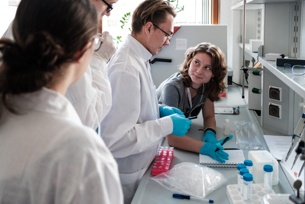 A group of researchers in the lab.