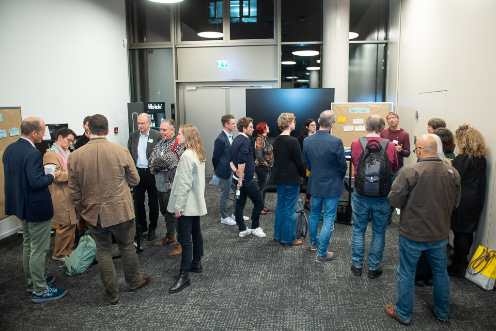 Participants in the networking event “Dialogue Platform Sustainability” of the Innovation Campus Sustainability (ICN) on 2.12.2024