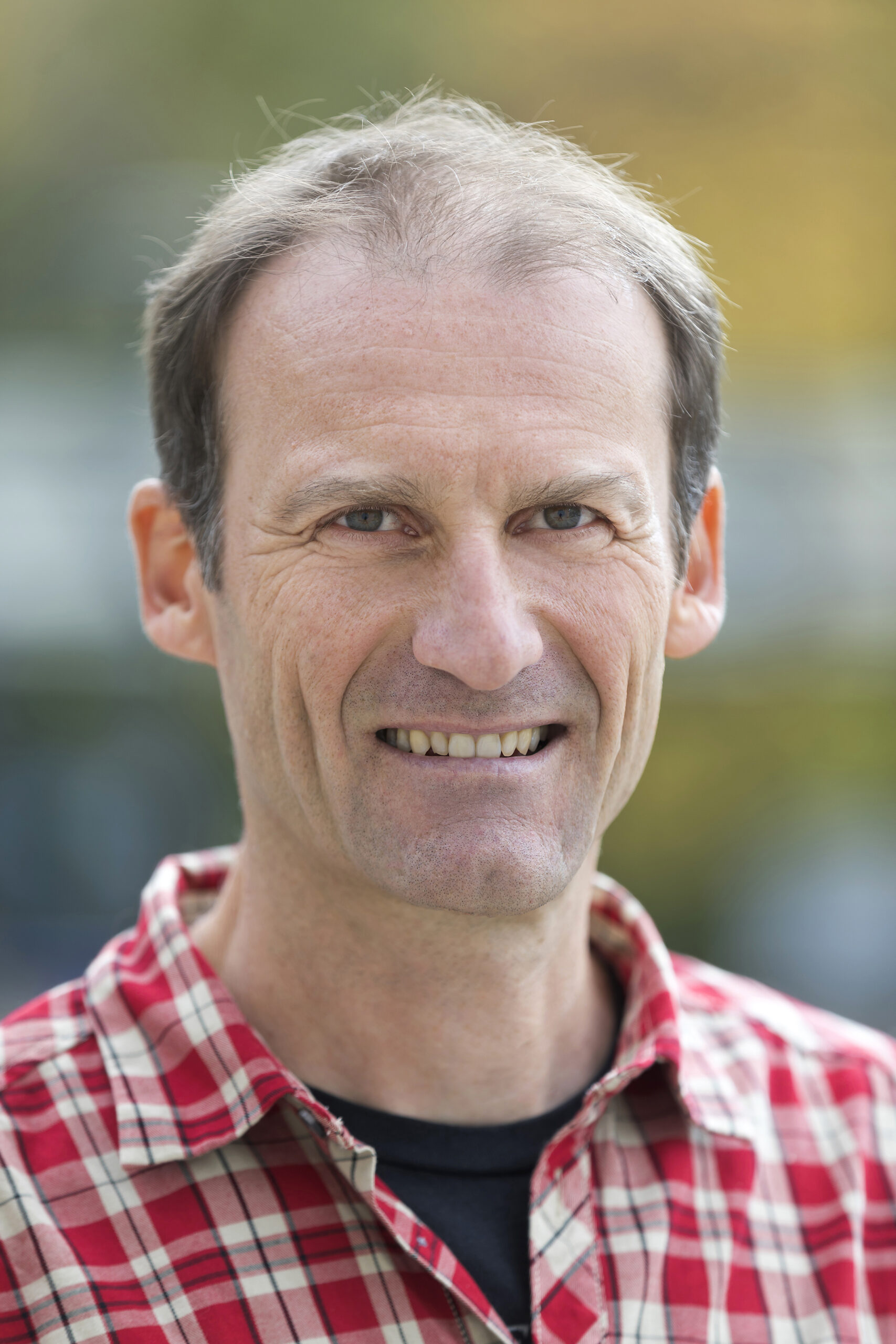 Portrait photo of Prof. Dr. Michael Scherer-Lorenzen