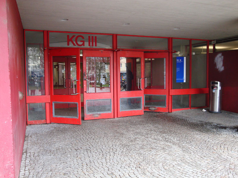 Eingang KG III