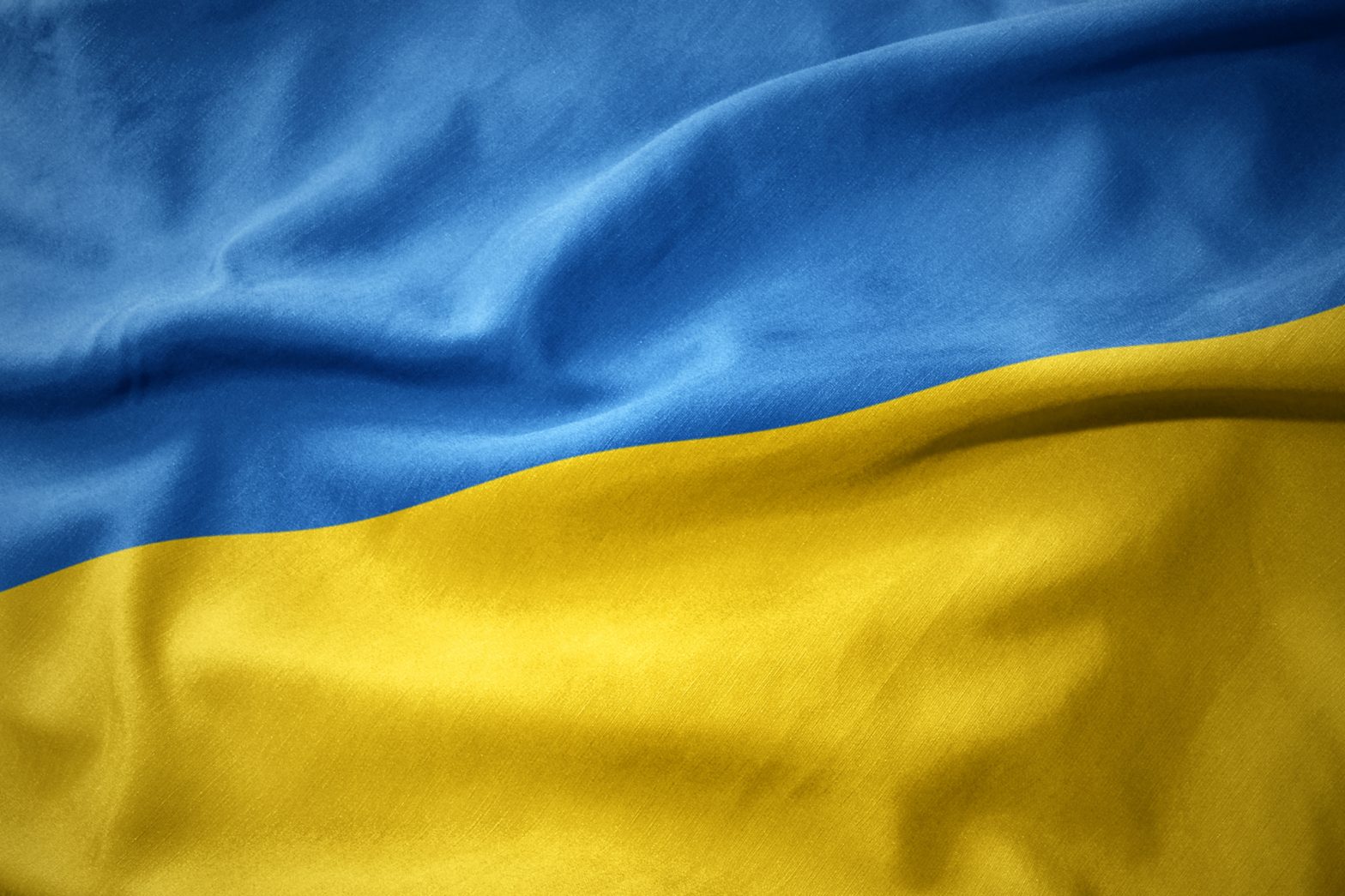 Bild einer wehenden Ukraine-Flagge