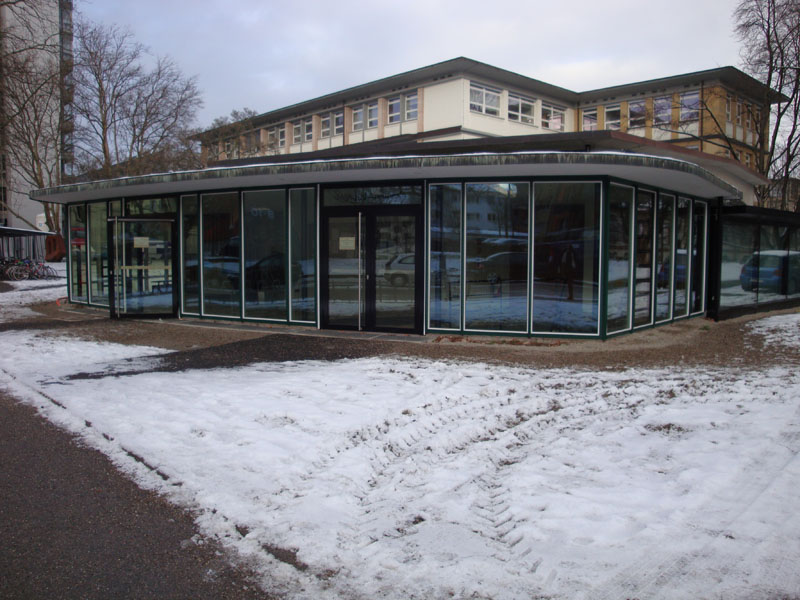 Nebeneingang, Anatomie Hörsaal Albertstraße