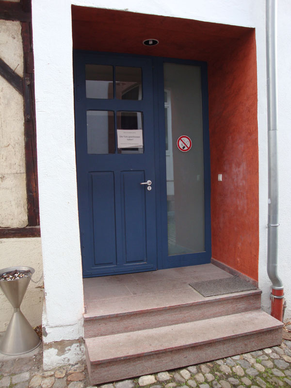 Haupteingang zum Hinterhaus in der Belfortstraße 22, Innenhof